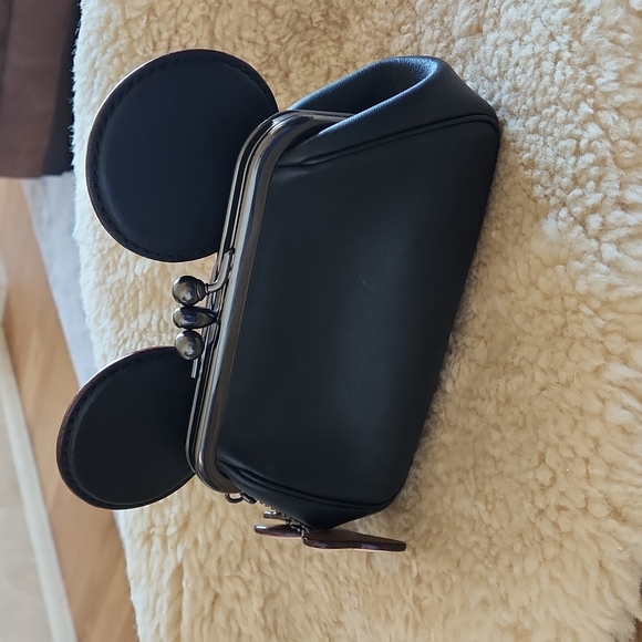 NWOT Disney X Coach Limited Edition Minnie Mouse Ears Bag🖤 🐭❤️ - Picture 14 of 16